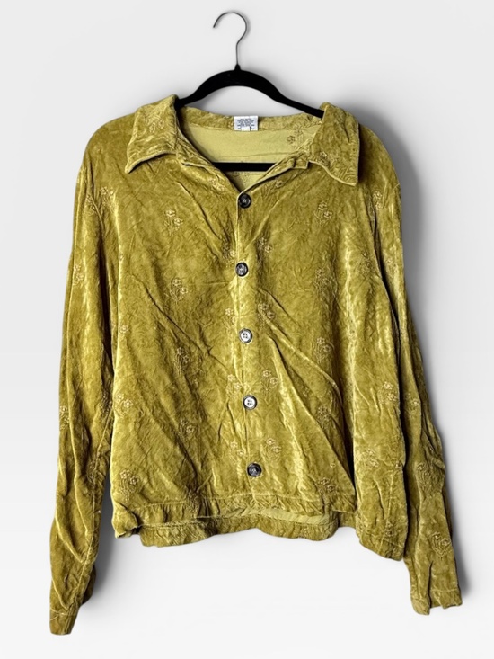 CP Shades Tops - CP Shades crushed velvet button-down shirt Size Medium Embroidered (I)